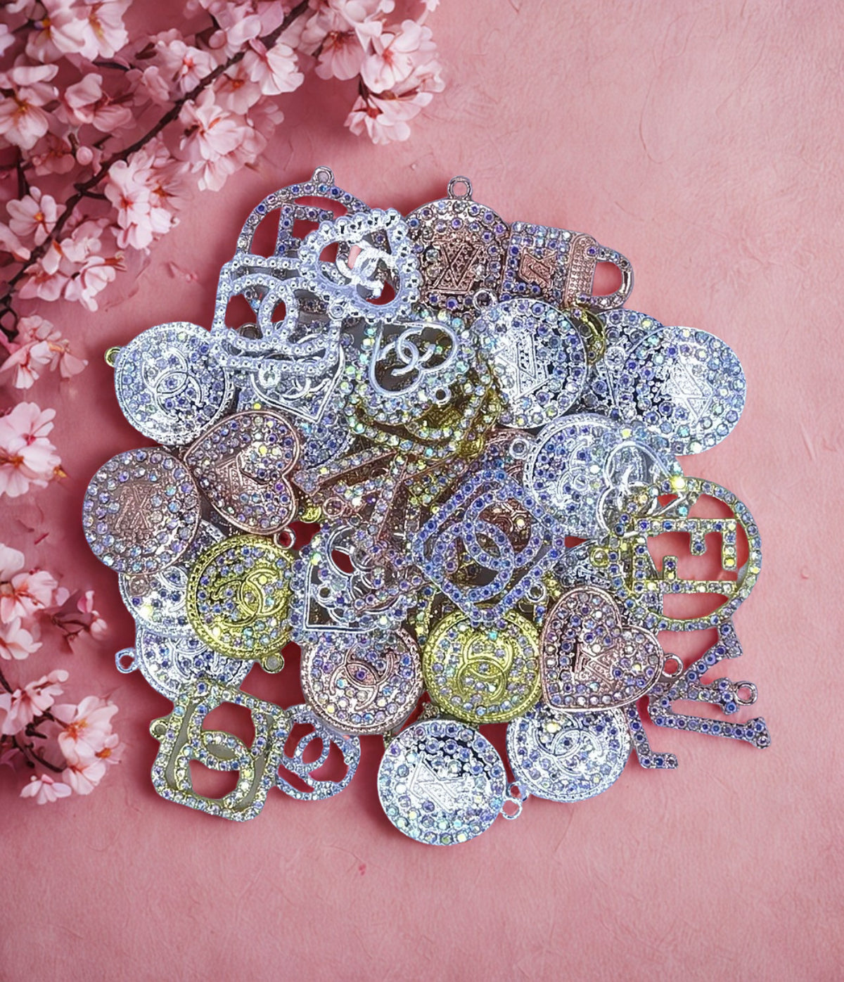 Lux AB Charms
